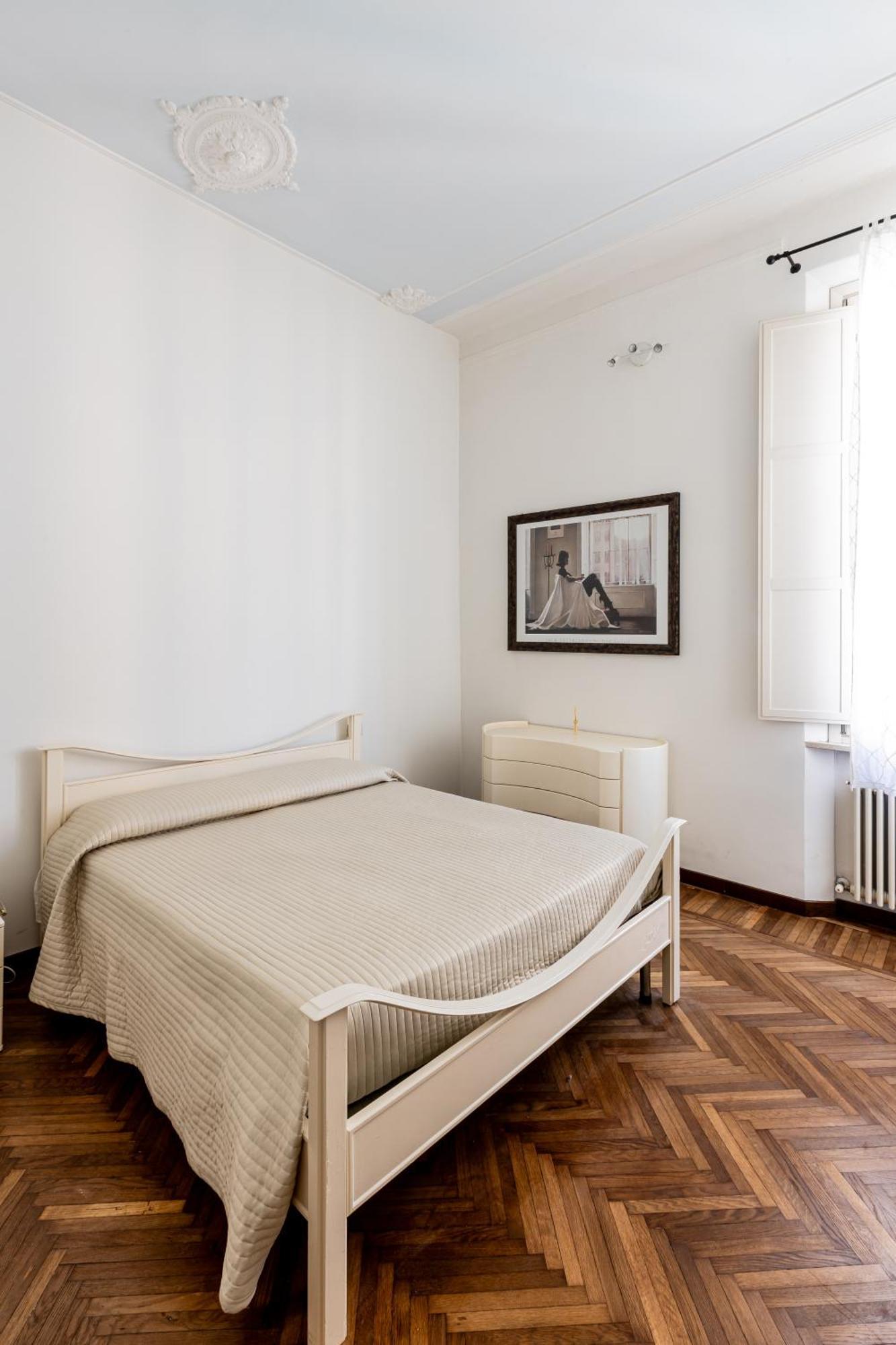 Апартаменты Molinari House Modena Centro Lux Экстерьер фото